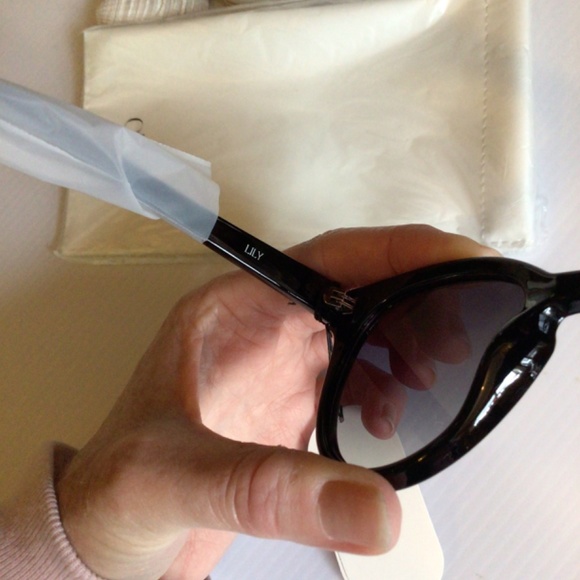 New! OTRA shiny cat eye sunglasses main image 3